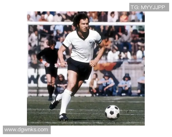 追忆足球传奇:近去世明星球员的辉煌与遗产 追忆足球传奇:近去世明星球员的辉煌与遗产