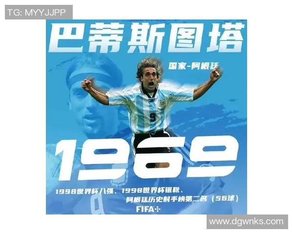 三个一亿足球明星的传奇故事与他们的辉煌成就解析