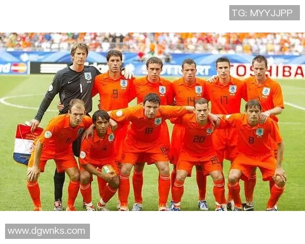 荷兰足球明星17号球员的辉煌历程与成就解析