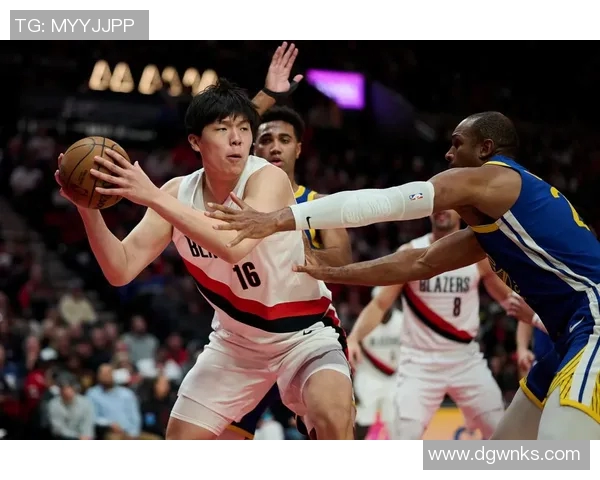 勇士与开拓者激战1228赛季精彩回顾与精彩瞬间分析 勇士与开拓者激战1228赛季精彩回顾与精彩瞬间分析